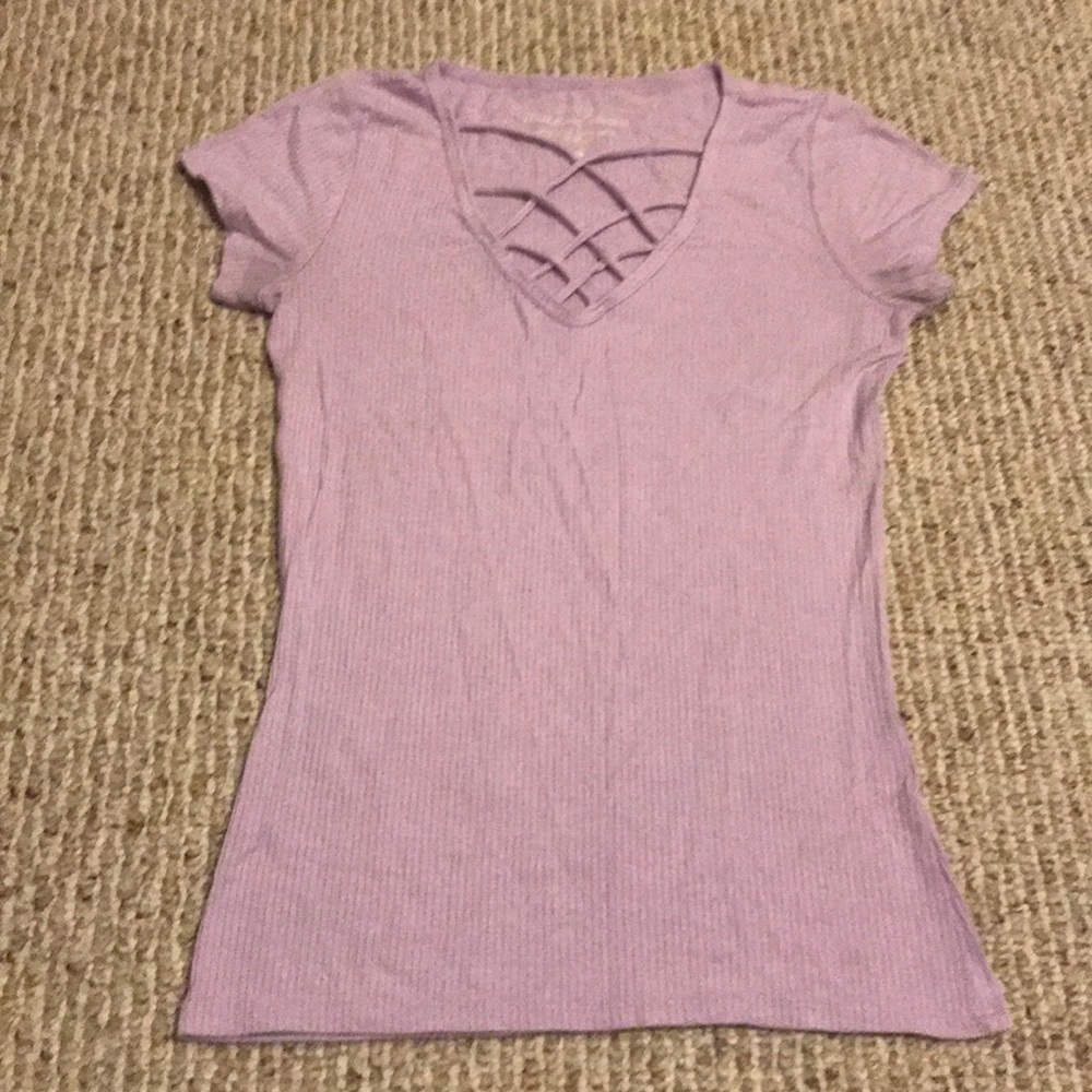 light purple hollister t-shirt